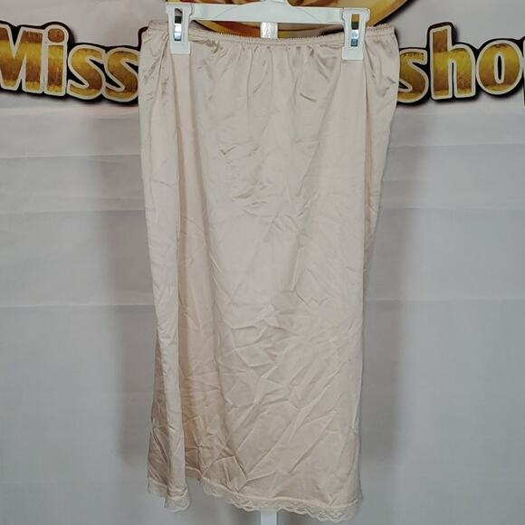 Vintage Warner’s Beige Slip Skirt Perfect Measure Style 55300 Women’s Large - Picture 1 of 3